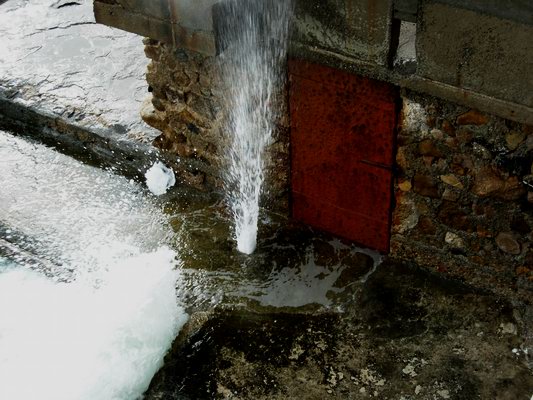 Clicca ora su questa immagine per caricare la foto successiva!